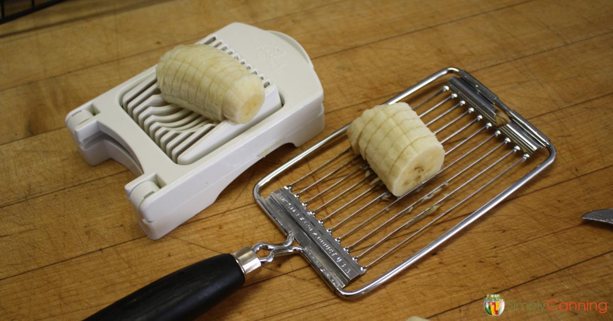 Using egg and tomato slicers to cut bananas into even pieces.