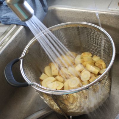 How To Blanch Food For Freezing And Dehydrating